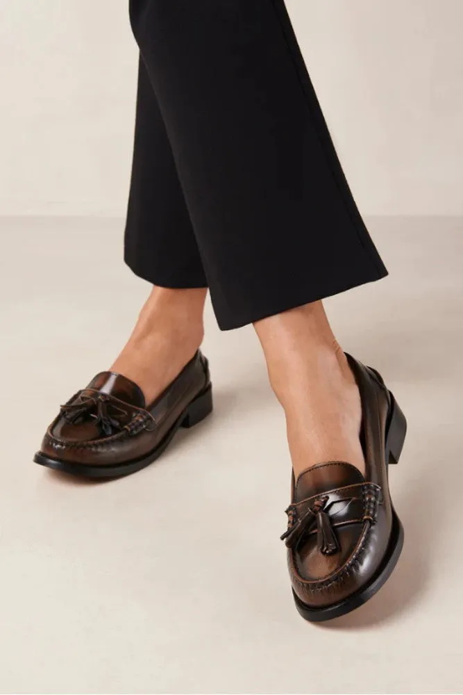 ALOHAS Terrane Brushed Leather Loafers