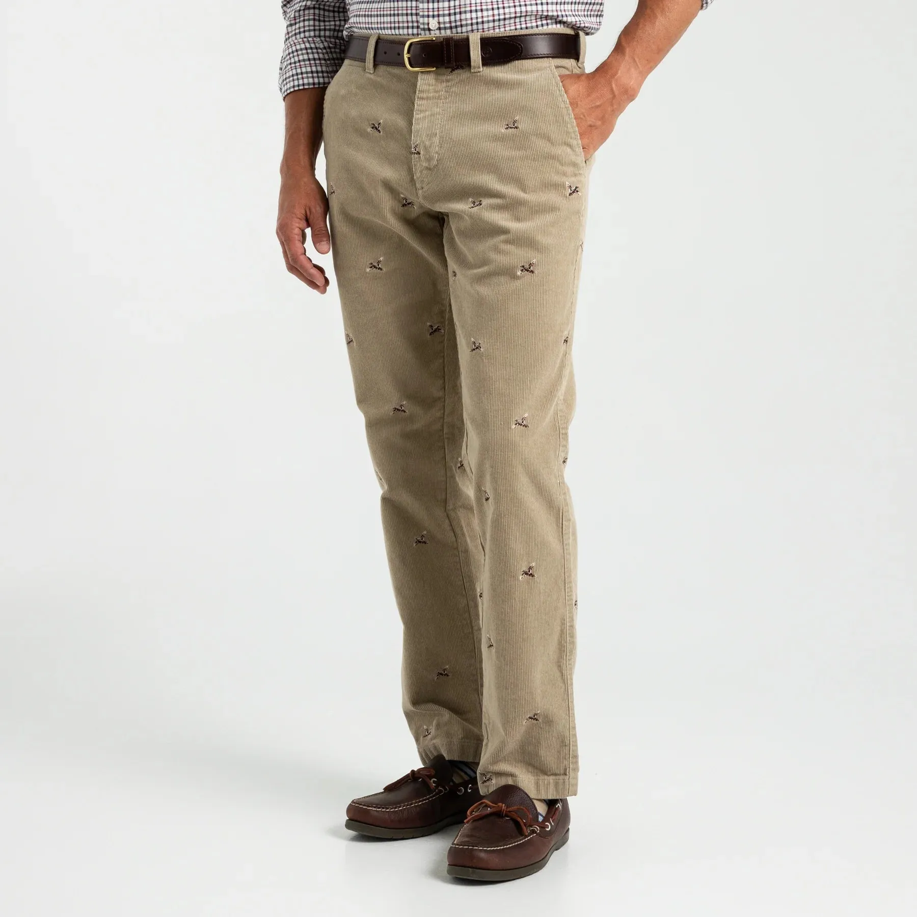 Bradbury Wide-Wale Corduroy Chino (Khaki)