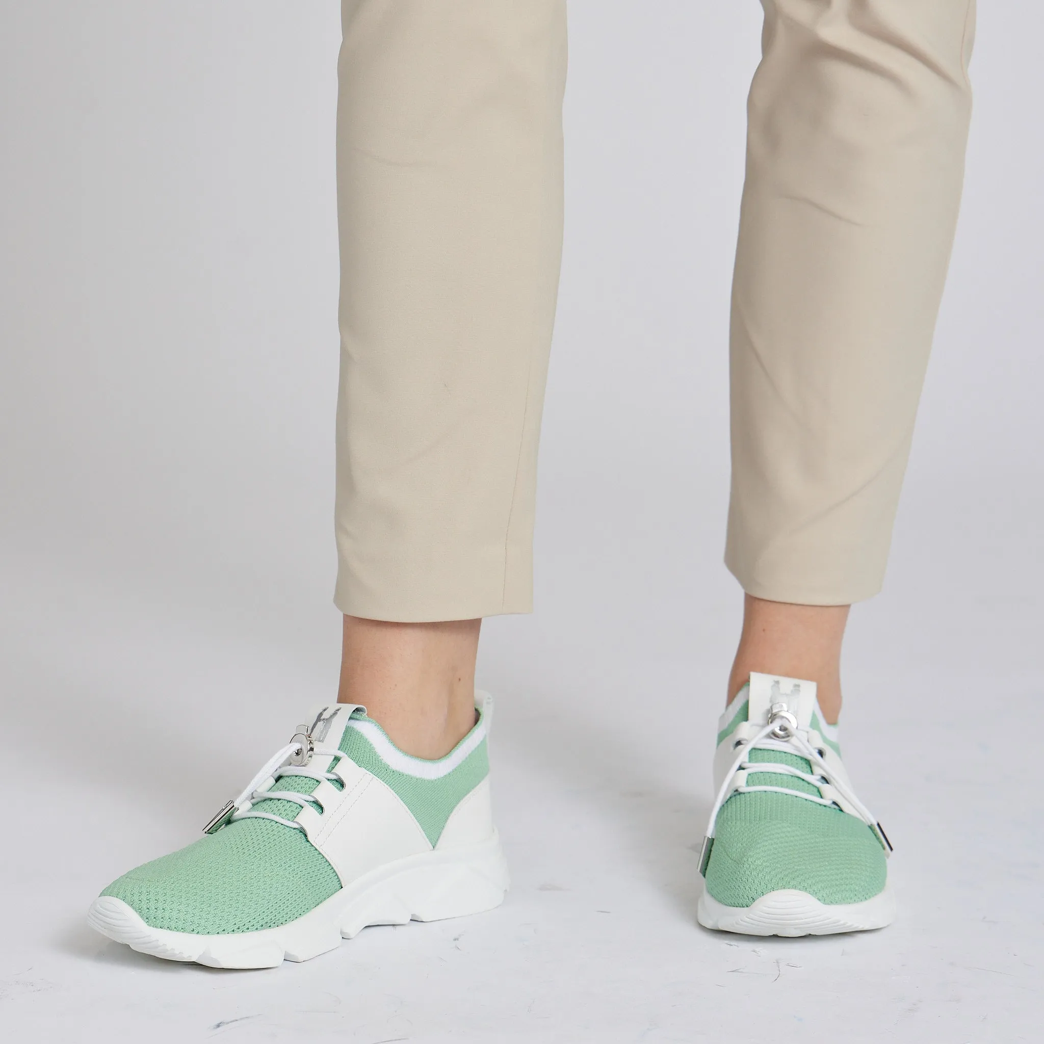 Perla Mesh Sneaker in Mint