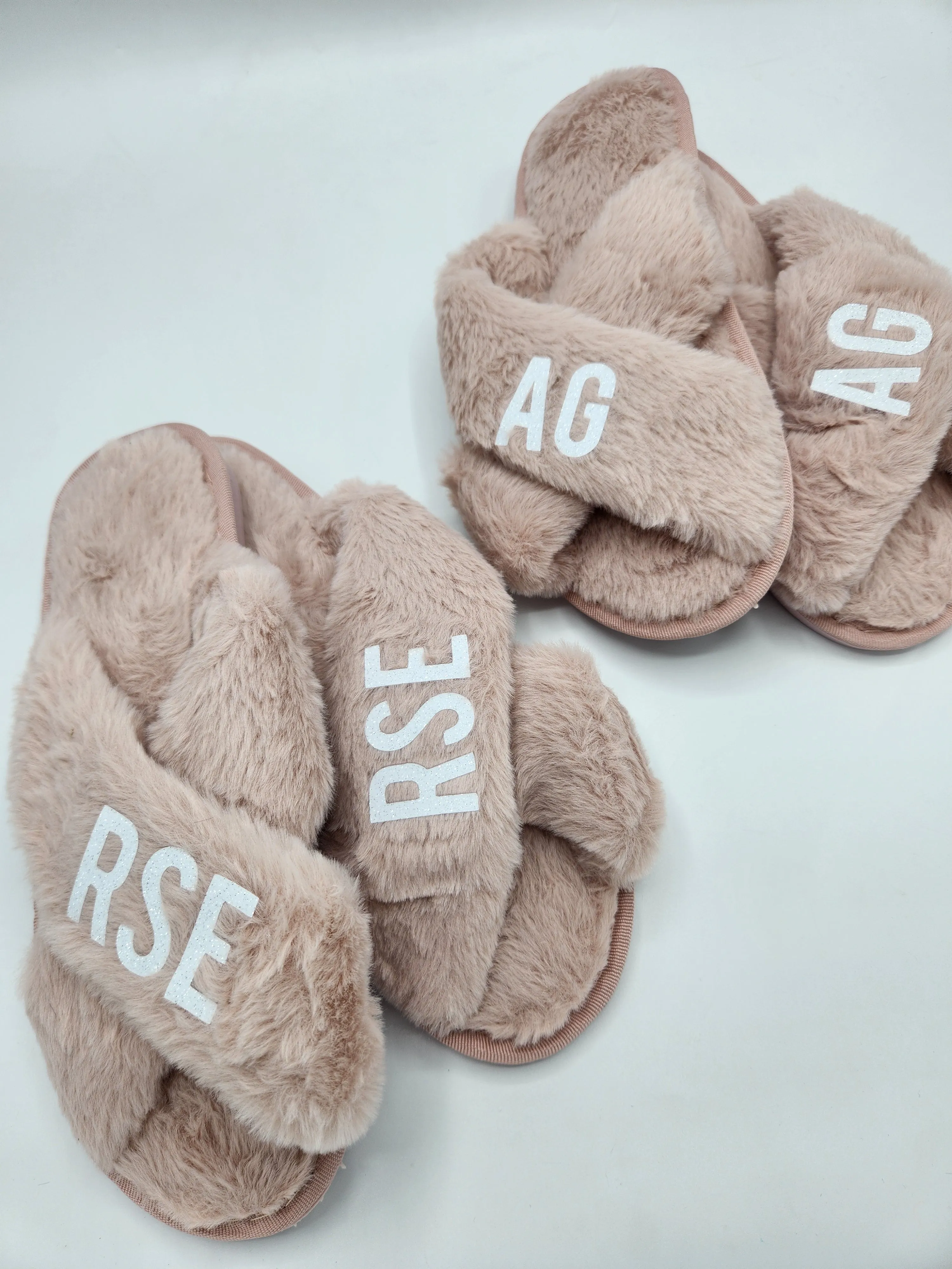 Plush Crossband Slides