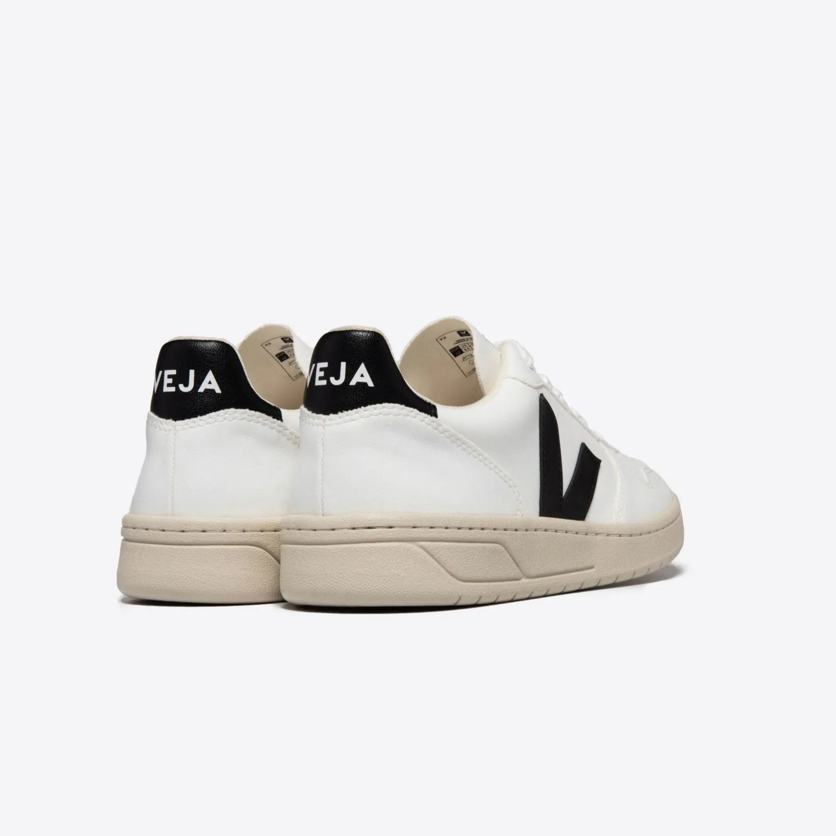 VEJA V-10 CWL | White Black