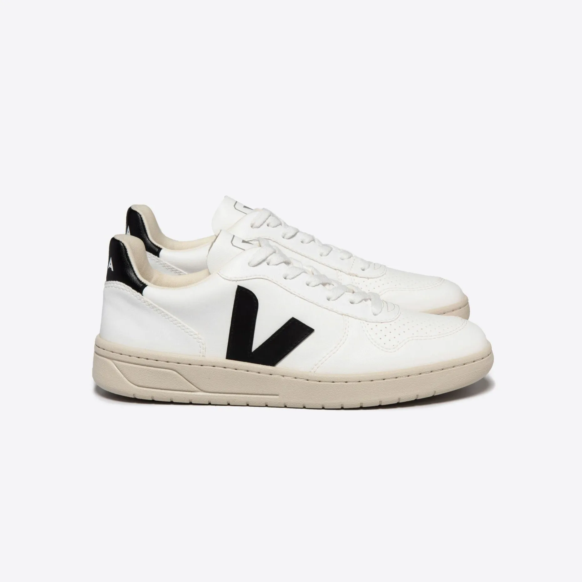 VEJA V-10 CWL | White Black